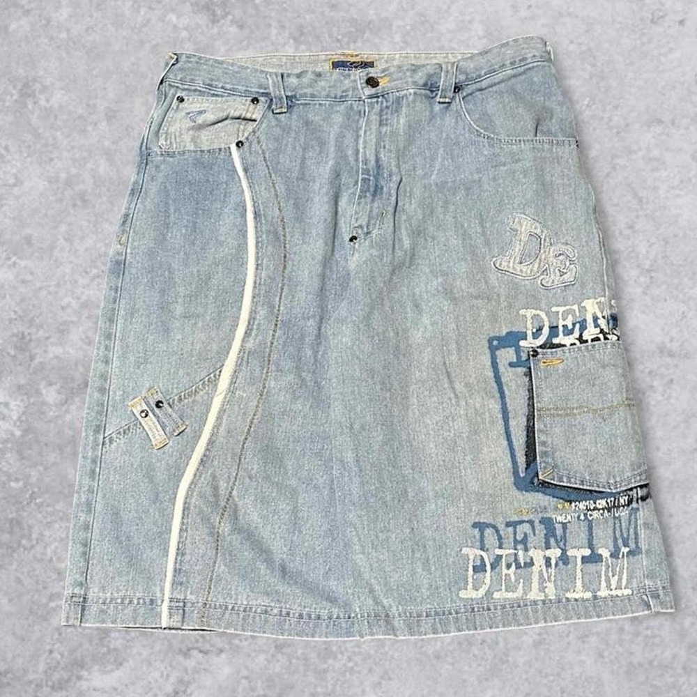 Vintage Y2K hip hop raw blue baggy denim embroidered jorts - 37x14.5